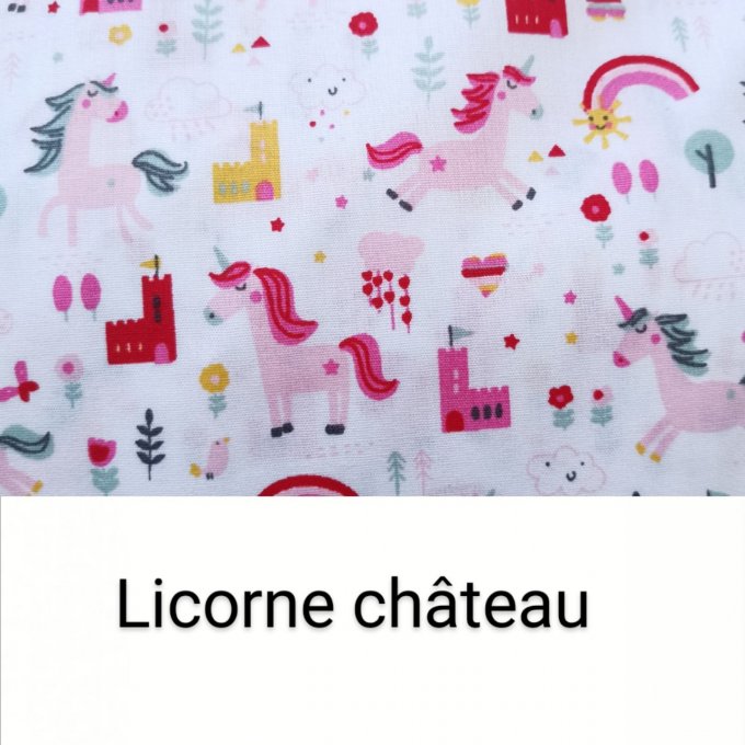 Botte de Noël rouge et motifs licorne 