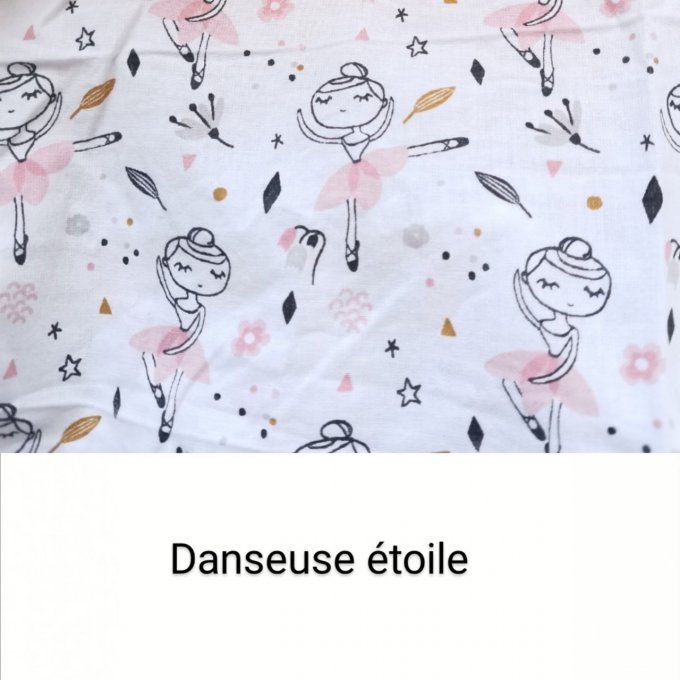 Couverture motifs danseuse étoile et unis rose