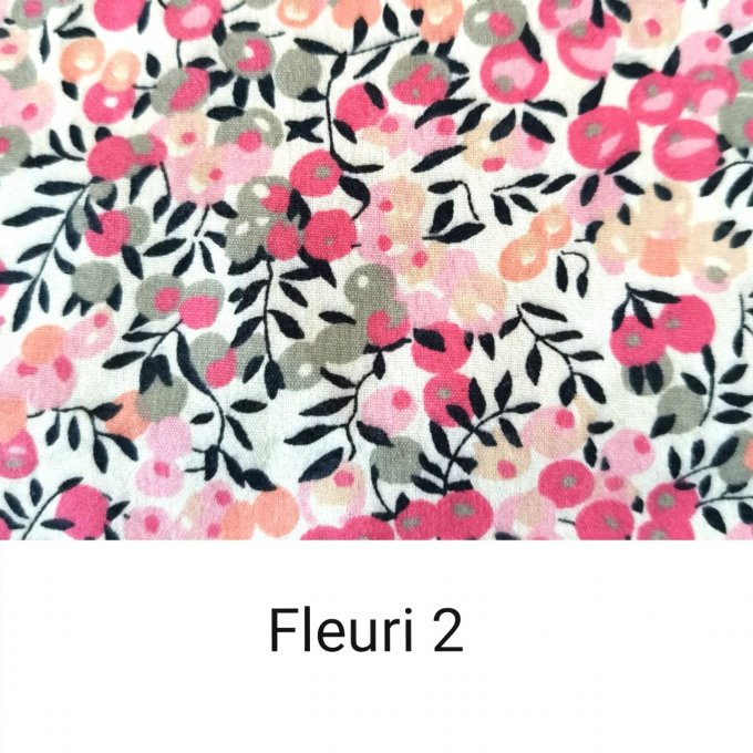 bavoir bandana motifs fleuri n°2