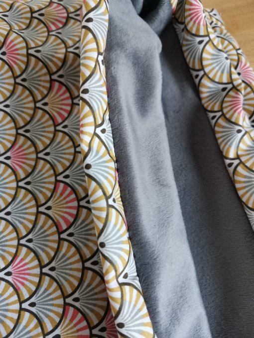 Tour de cou adulte double tour motifs éventails minky polaire gris
