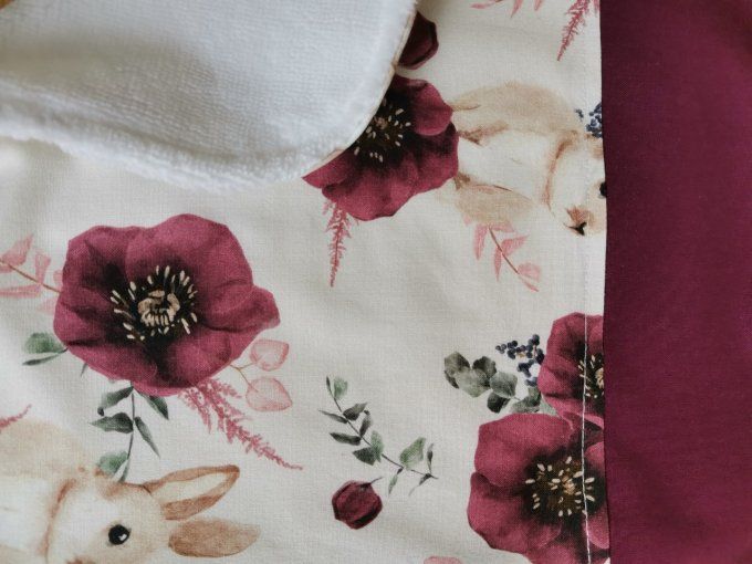bavoir cantine motifs lapin 1 unis mauve éponge blanche 
