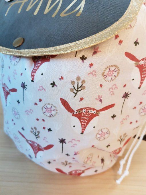 sac à dos  enfant motif biches unis taupe 